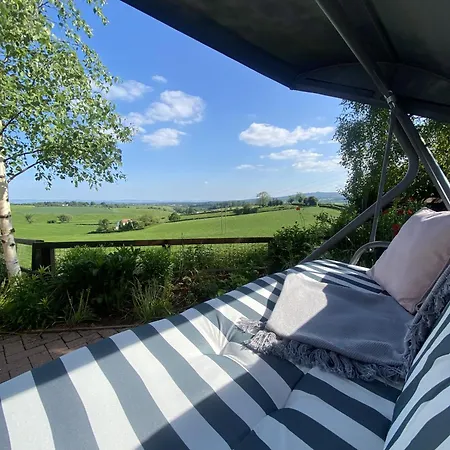 Betula Views Studio Newent Exterior photo